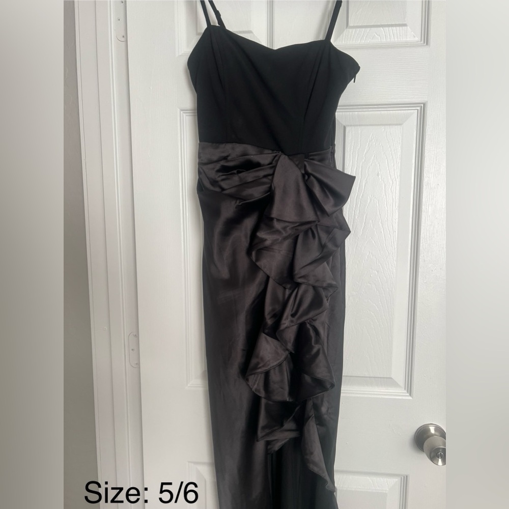 Elegant dress for special occasion!